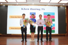 Nguồn internet Hình 3 7 Khen thưởng cá nhân tập thể có thành tích tốt về thực 1