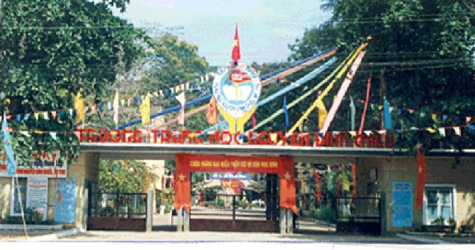 Nguồn Ảnh lưu trữ tại trường Nguyễn Đình Chiểu Mỹ Tho Trung học Nguyễn 2