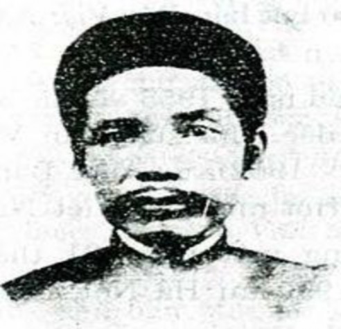 Hình 1 Chân dung Bùi Kỷ thời trẻ Nguồn 66 Hình 2 Chân dung Bùi Kỷ lúc cao tuổi 1