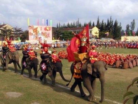 Lễ hội Đống Đa – Tây Sơn Lễ hội Đống Đa – Tây Sơn 14