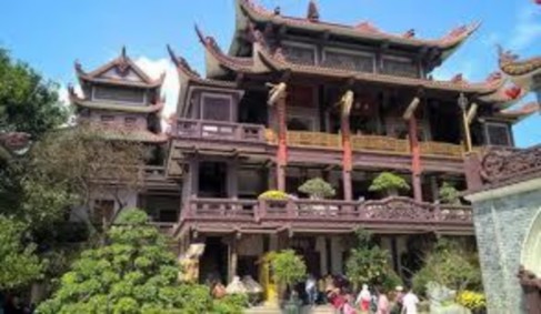 Chùa Thiên Hưng Tháp Bánh Ít Tháp dương Long Võ cổ truyền Rượu Bầu Đá HOẠT 7