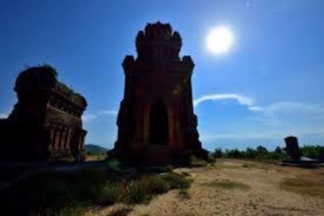 Tháp Bánh Ít Tháp dương Long Võ cổ truyền Rượu Bầu Đá HOẠT ĐỘNG LỄ HỘI 8