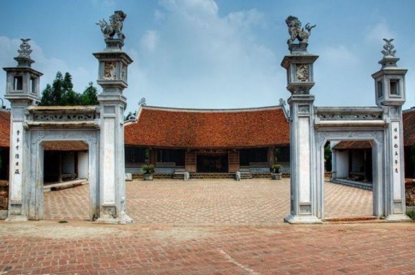 Đình Mông Phụ 15