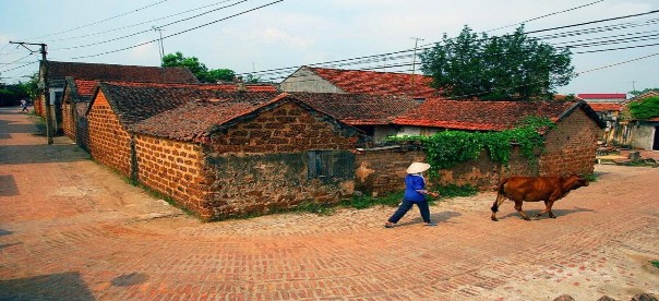 Đường Xá Sơ đồ nhà Cổ Nhà Cổ Bên trong nhà Cổ Khách đến thăm quan nhà cổ 2