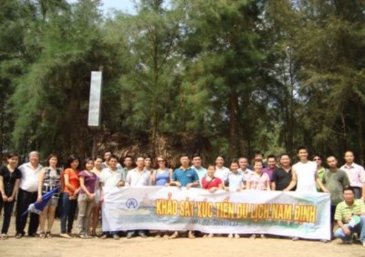 Các nhà đầu tư khảo sát bãi biển Rạng Đông Huyện Nghĩa Hưng Bãi biển Rạng 2