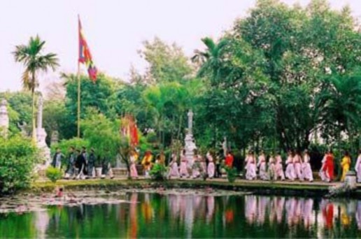 Hình ảnh lễ hội đền Trần Đền Thiên Trường đền Cố Trạch chùa Phổ Minh 3