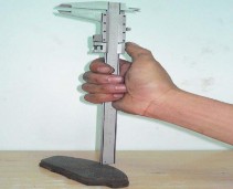 Kiểm tra công tắc đèn phanh Kiểm tra điện trở Nối dụng cụ đo Tình trạng 1