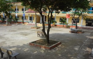 Hình 1 Khuôn viên trường THCS Hợp Thành Nguồn Tác giả Hình 2 Khuôn viên trường 3