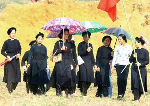 Các cô gái Tày Nùng tham gia Lễ hội Báo Slao Phở chua đặc trưng của người Tày 3