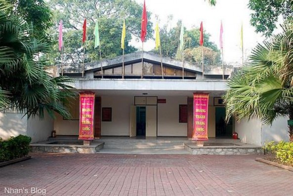 Nhà D67 Phòng trưng bày tại khu Hoàng thành Thăng Long Bảo Ngọc Linh Quy trong Hoàng 7