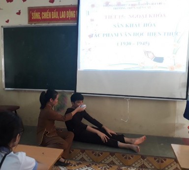 Cảnh Chị Dậu chăm s c chồng Tr ch Tức nước vỡ bờ – Ngô Tất Tố Ngữ văn 8 2