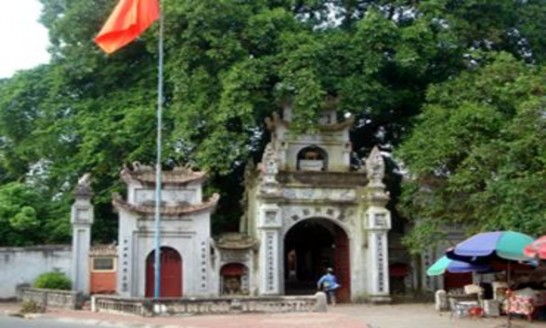 Đền Mẫu Nguồn http baohungyen vn Chùa Hiến Nguồn http hungyen vietnamnay com Chùa Nễ 1