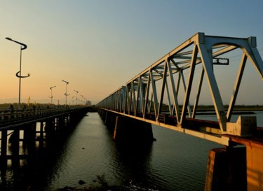 Ảnh Cầu Đà Rằng Thành phố Tuy Hòa Hàng hóa du lịch yến sào vi cá mắm ruốc 1