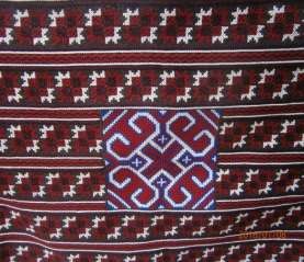 Hình 23 Người bán hàng rong đang đứng đợi du khách trong homestay Ảnh nguồn tác 12