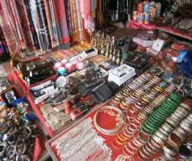 Hình 39 Các mặt hàng được bầy bán ở các điểm du lịch ảnh nguồn tác giả 27