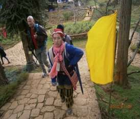 Hình 41 Đây là những gian hàng thuốc bắc được bầy bán nhiều ở tuyến Sa Pa 30