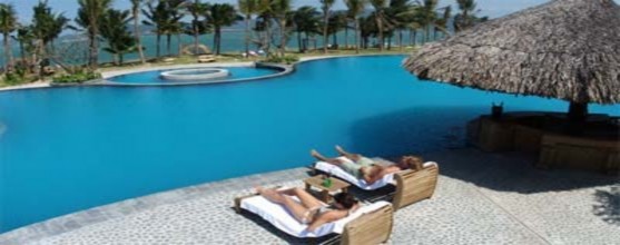 Hình 2 3 Hòn Tằm Hòn Tre Là đảo lớn nhất trong vịnh Nha Trang với diện tích 3