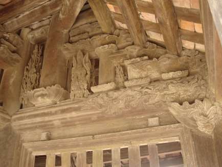 19 Chi tiết chạm khắc thời Lê và thời Nguyễn trên tam quan chùa Đại Bi Nam 9