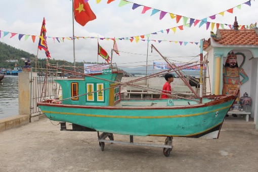 Ảnh 31 Thuyền rước ở Lễ Cầu Ngư vào năm có lễ rước thuyền sẽ được 11