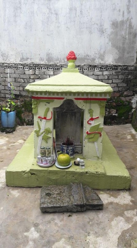 Ảnh 24 Mộ Tôn Thất Cơ Thôn Trung Sơn Nguồn NCS năm 2018 Ảnh 25 Bia đặt ở mộ 4