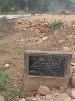 Ảnh 27 Di tích Giếng ngọc Bãi Ngọc thuộc Thôn Nam Sơn hiện nay không còn do làm 7