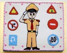 BT2 Em hãy viết một đoạn văn nói về một trong các phẩm chất của người dân 1