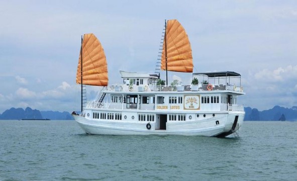 Hình 3 Tàu Golden Lotus đạt tiêu chuẩn 3 sao Nguồn Sở văn hóa thể thao và du 5