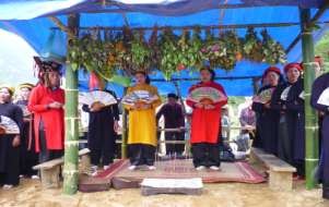 Hình ảnh 8 Hai nàng Gường và Sở hát mời Mẹ Trăng xuống trần gian dự hội 3