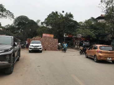 Hình 2 7 Hiện trạng dự án phía nút giao phố Vạn Phúc đoạn khách sạn La Thành 1