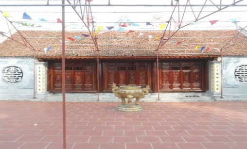 2 Chùa Phấn Vũ hiện nay Người chụp Lê Thị Mỹ Huyền Tác giả luận văn chụp 8