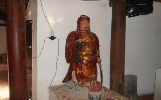 12 Tượng hộ pháp tại chùa Phấn Vũ Người chụp Lê Thị Mỹ Huyền Tác giả 10