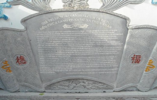 14 Bia đá do người dân công đức Người chụp Lê Thị Mỹ Huyền Tác giả luận 13