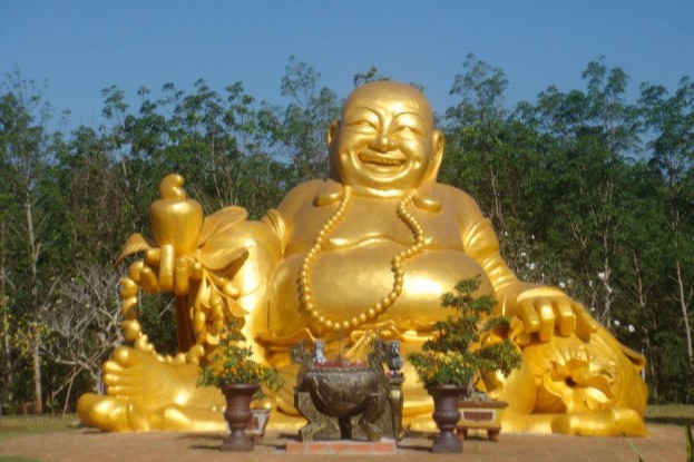 Hình 2 3 Tượng Phật Di Lặc Hình 2 4 Công nhân đang hái chè Ô Long 2 5 Nhà nghỉ 4