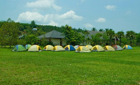 Hình 2 6 Khu cắm trại Hình 2 7 Đốt lửa trại Hình 2 8 Các hoạt động vui chơi 7