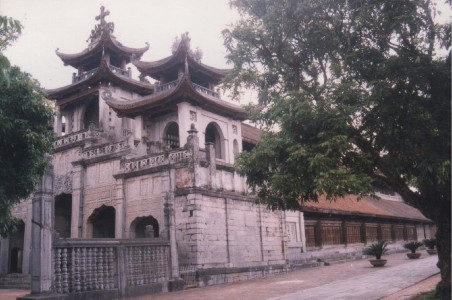 Thí dụ Ở phía Bắc khi tổ chức cho khách du lịch đi tham quan điểm du lịch có 2