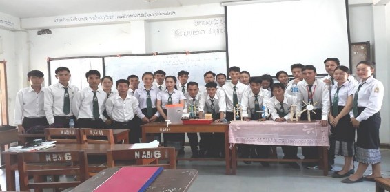 Phụ lục 9 Một số mẫu ảnh chụp GV dư giờ Phụ lục 10 Bảng mẫu GV  bảng 23