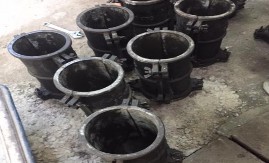 Hình 3 Chuẩn bị ván khuôn đúc mẫu Sau 24h đúc mẫu tiến hành tháo ván khuôn và 8