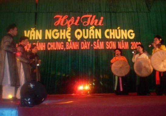 Phong trào văn nghệ quần chúng Phong trào bình dân học vụ Phong trào tăng gia sản 5