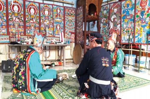 Ảnh 1 Lễ Cấp sắc của người Dao quần chẹt nguồn sưu tầm Ảnh 2 Múa rùa 1