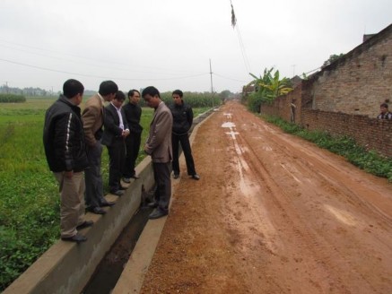 Ảnh 4 Ảnh 5 Văn phòng Điều phối nông thôn mới tỉnh kiểm tra tiến độ tại 4