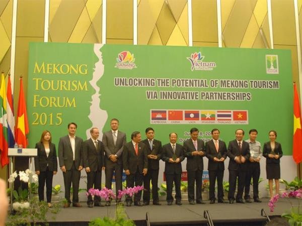 Nguồn http baodautu vn khai thac tiem nang du lich tieu vung me kong mo rong d28462 html Tại 1