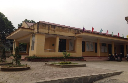 Hình 05 Nhà văn hóa – sinh hoạt cộng đồng xã Đại Phác Hình 06 Góc vườn của 5