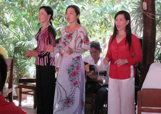 Lắng nghe câu hò nam bộ Trường Đại học Kinh tế Huế Tham quan các mặt hàng 11