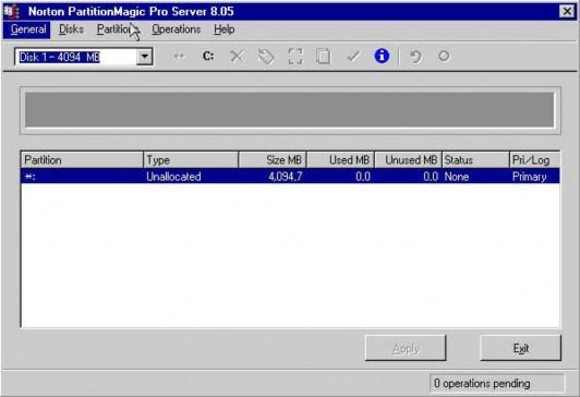 Trên cùng là Menu của chương trình ngay phía dưới là ToolBar Tiếp theo là một 1
