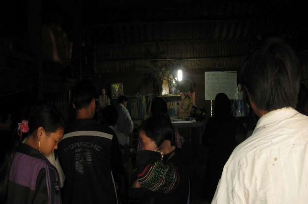 Sinh hoạt Công giáo tại giáo điểm Sử Pán Ảnh tác giả chụp tháng 5 2018 Giáo 14