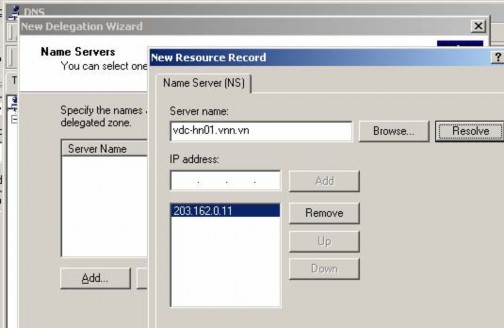 Hiện cửa sổ điền vào Server name tên của DNS server sẽ được phép quản lý 14