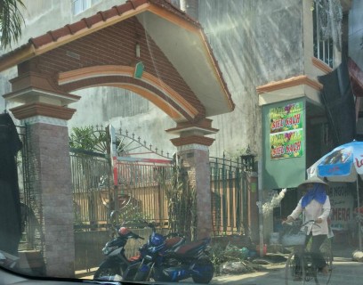 Ảnh 1 5 Một góc đường làng Phương La Ảnh 1 6 Cửa hàng tạp hóa trên trục 5