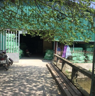 Ảnh 2 9 Nơi xuất nguyên liệu tại làng Ảnh 2 11 Khăn mặt có in màu của sản 11