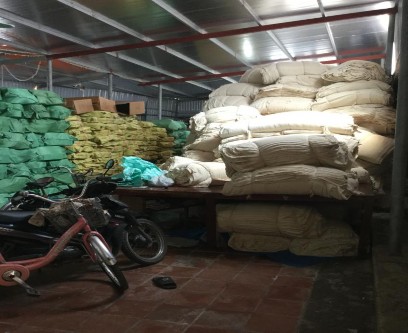 Ảnh 2 7 Tập kết sản phẩm dệt tại kho Ảnh 2 8 Tập kết sản phẩm dệt tại 9