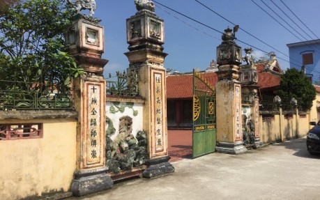 Ảnh 4 2 Cổng đình Phương La đình Đông Ảnh 4 3 Bia đình Phương La Ảnh 4 4 Đền 8